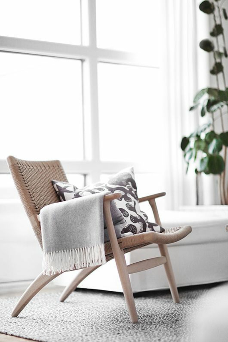  Wohnung skandinavisch einrichten Rattanmöbel Stuhl