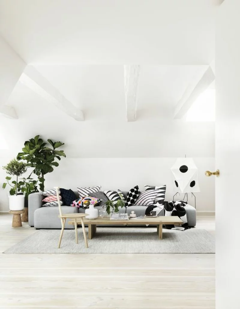 Wohnung skandinavisch einrichten Wohnzimmer Sofa
