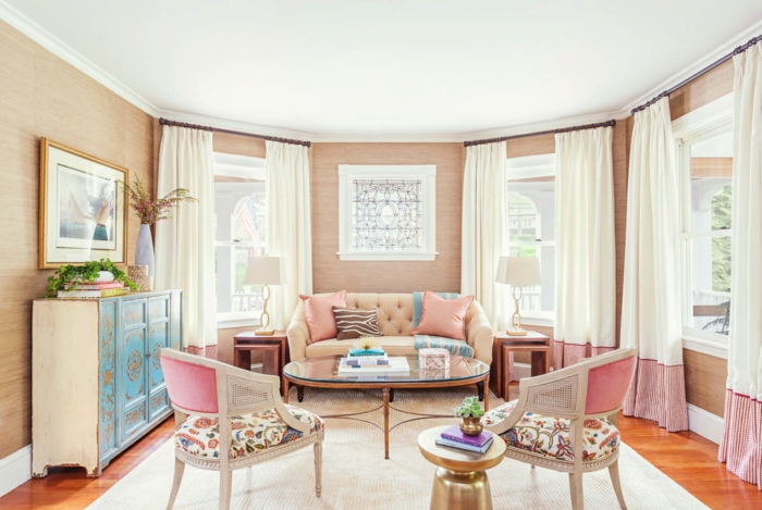 farbgestaltung inneneinrichutung wohnzimmer gestalten pastellfarben sofa stühle