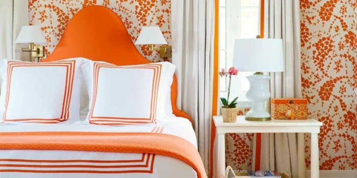 innendesign ideen schlafzimmer gestalten orange akzente orchidee