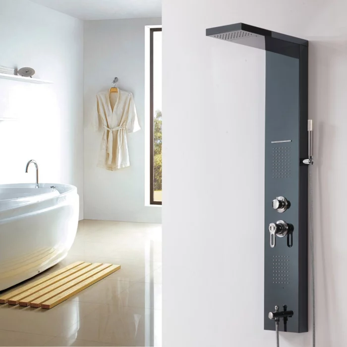 kleines bad einrichten badewanne ovale form duschsystem innovation