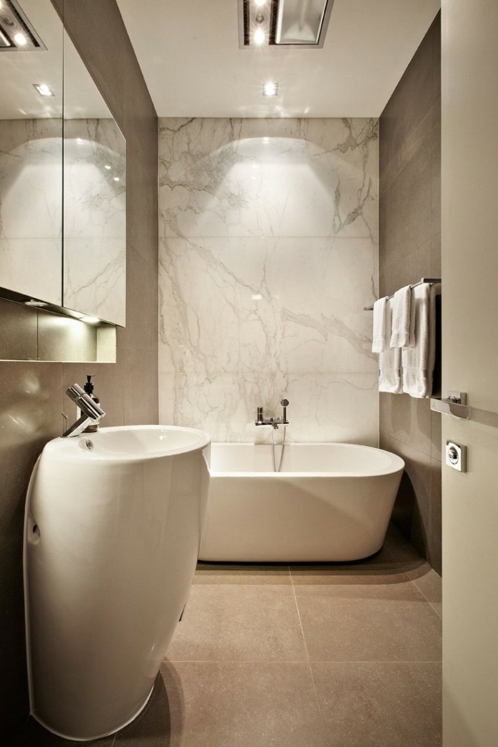 kleines bad einrichten badewanne form design ovales waschbecken