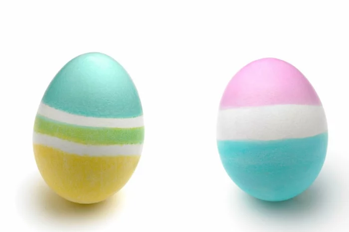 ostereier bemalen dekoideen eier bemalen pastellfarben streifen