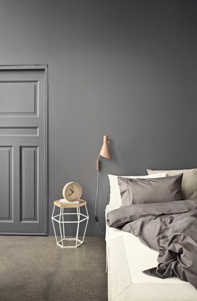 skandinavisches Design Einrichtungsbeispiele Schlafzimmer Wandfarbe grau
