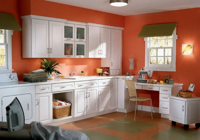 wandfarbe ideen küche orange wände weiße küchenschränke