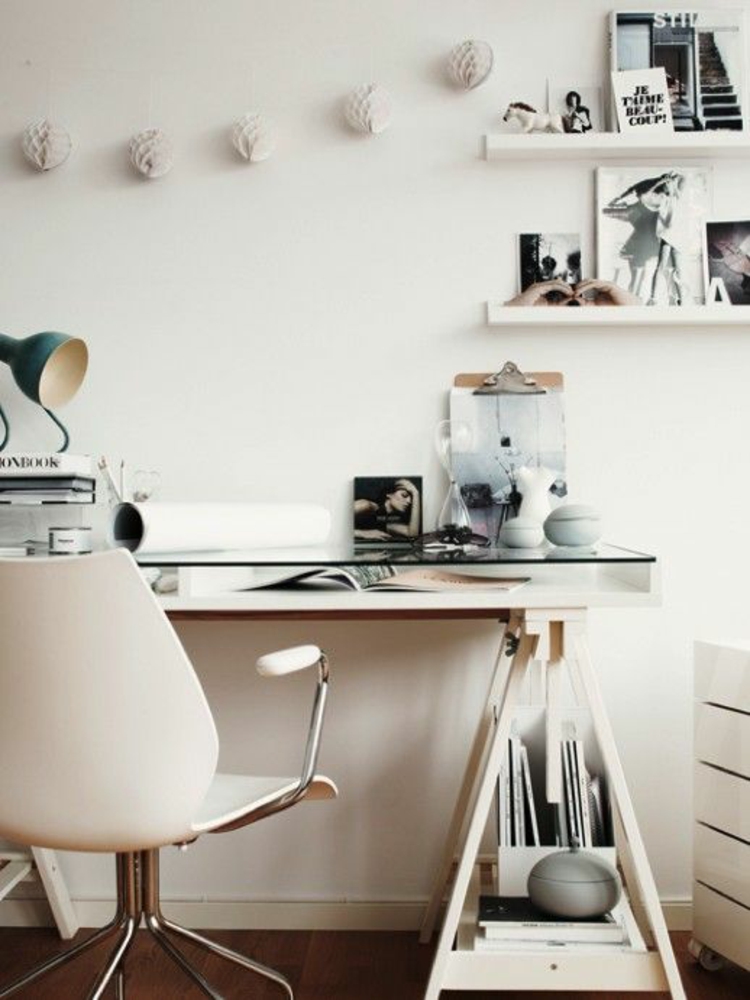 Büromöbel Glasschreibtisch Home Office einrichten skandinavisches Design