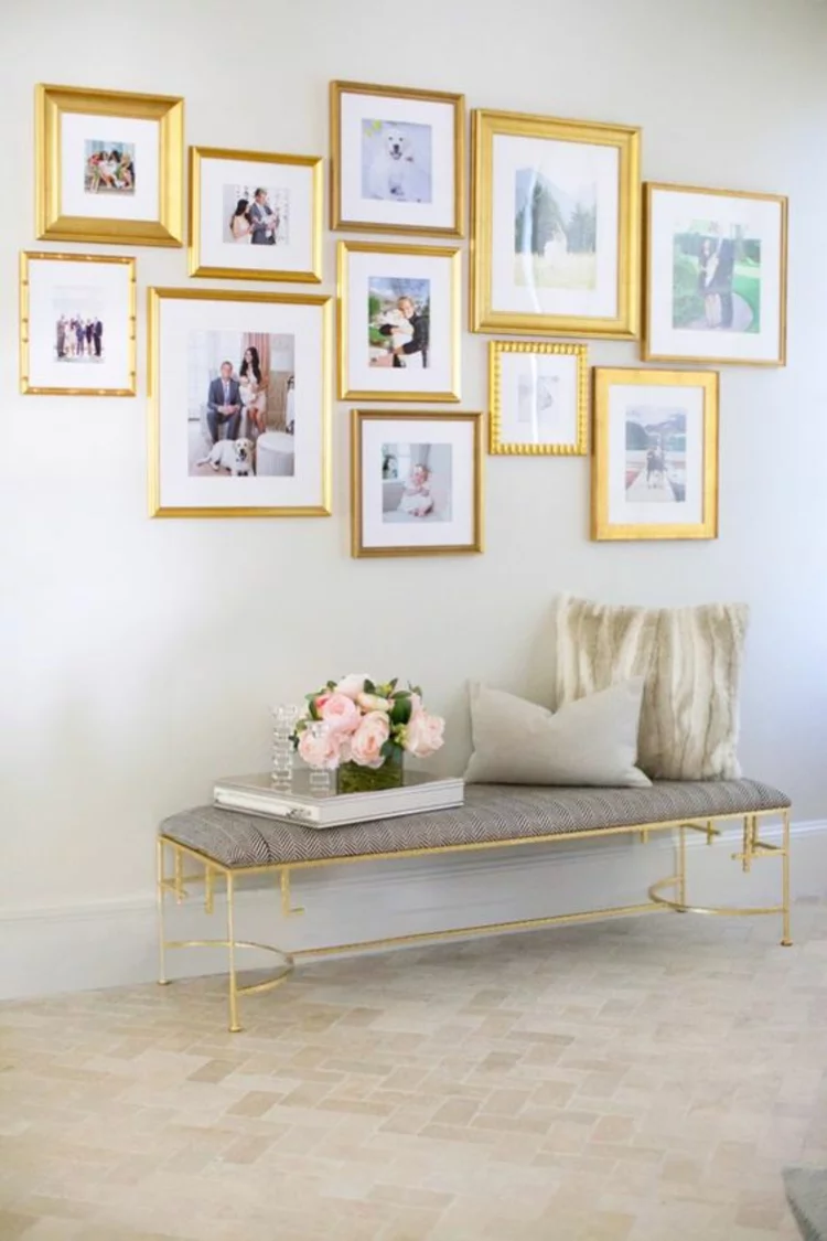 Ideen für Fotowand Wohnzimmer Wand dekorieren goldene Bilderrahmen