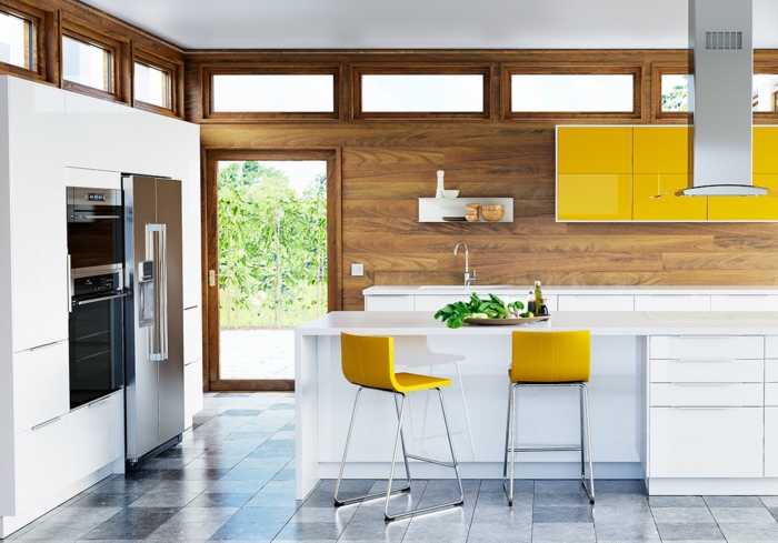 Küchenplanung Ikea Küchen creme baige hell gelbe stühle