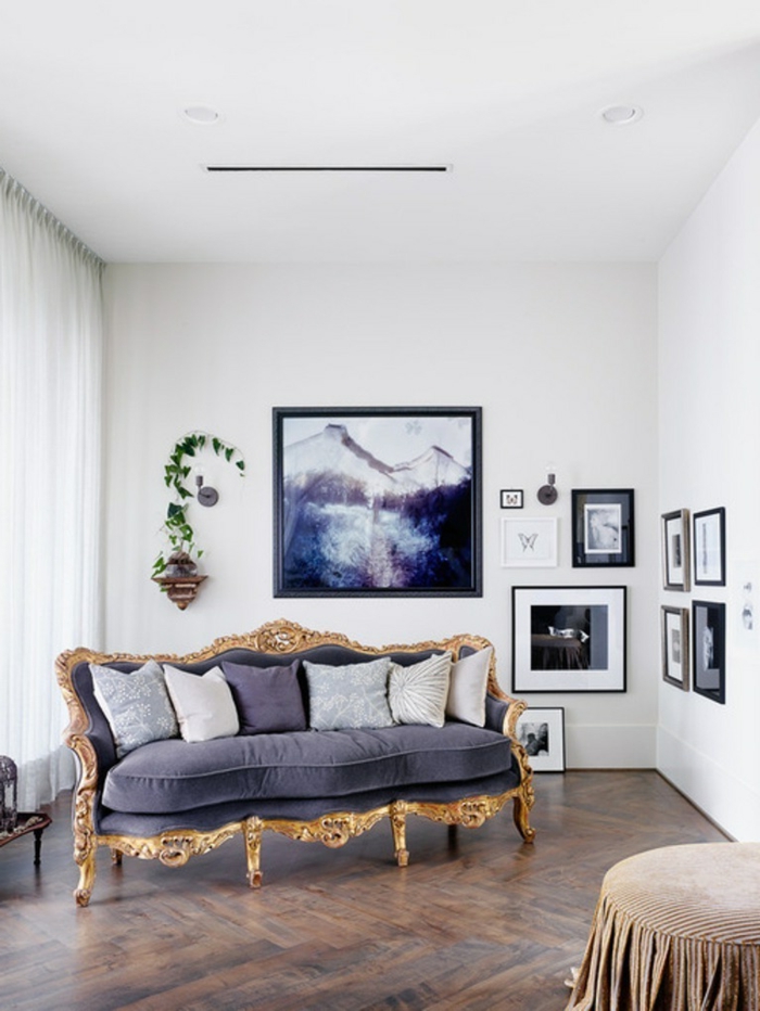 einrichtungsideen wohnideen wohnzimmer luxuriöses sofa wanddeko pflanze