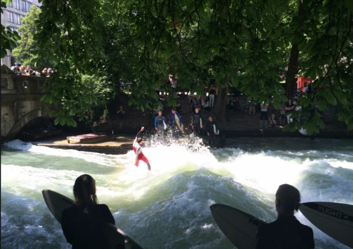 Englischer Garten Ein Spaziergang Durch Die Jahrhunderte