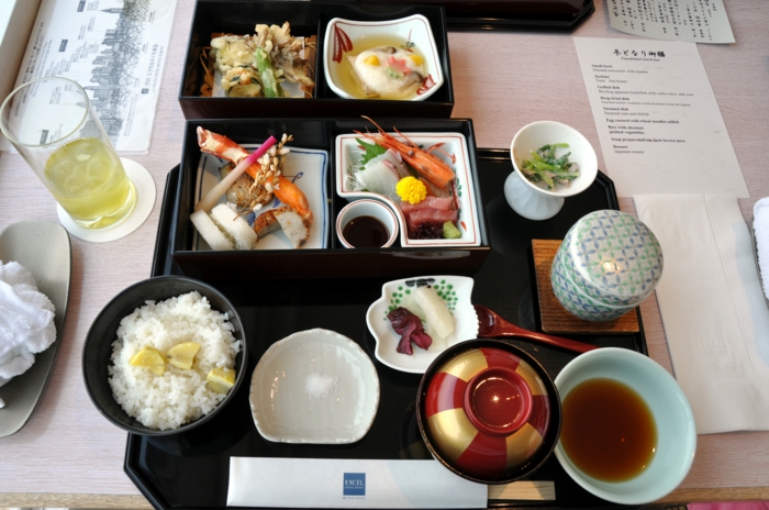 gesundes essen brunch frühstück ausgewogene ernährung japanisches essen