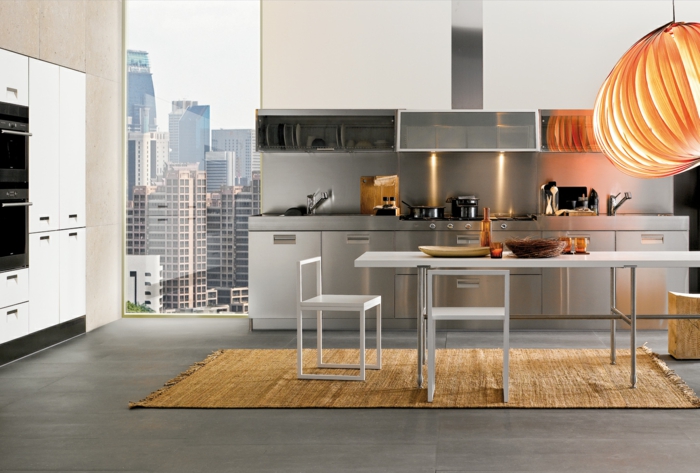 küchenmöbel wohnideen küche edelstahl küchenrückwand teppichläufer panoramafenster
