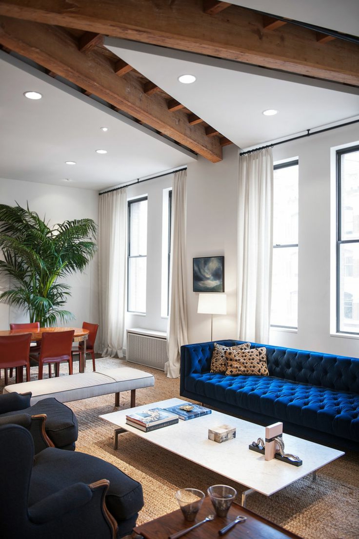 sofa chesterfield blau wohnzimmer einrichten offener wohnplan