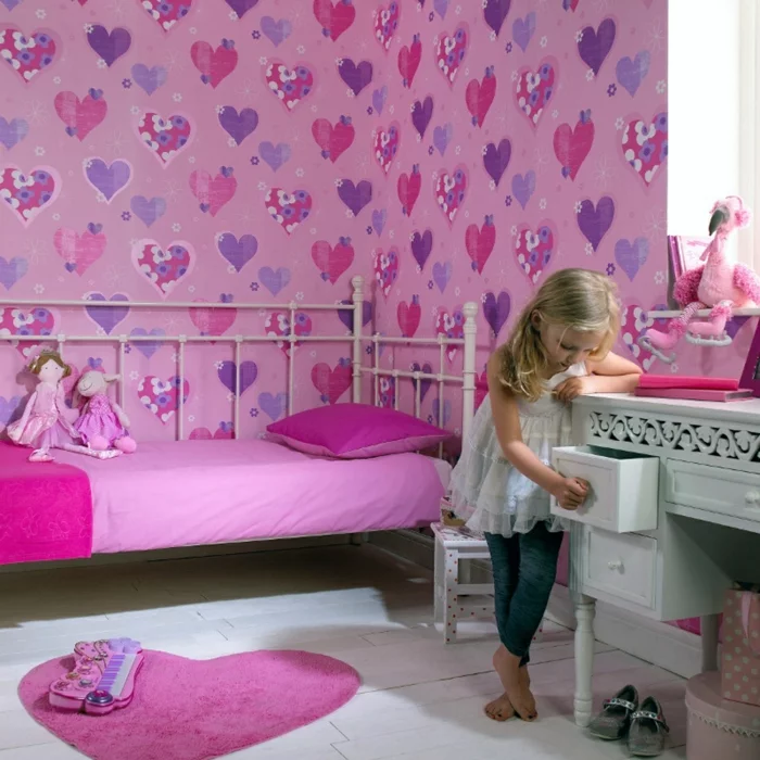 tapete kinderzimmer mädchenzimmer gestalten rosa herzen