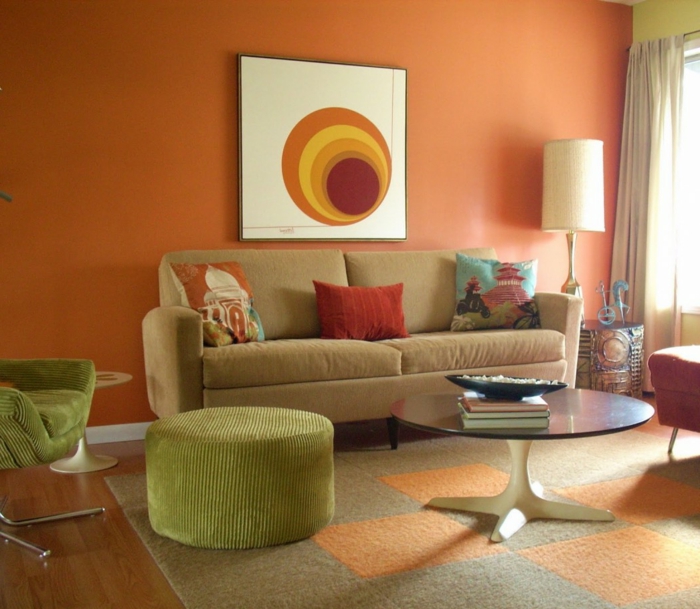 wohnideen wohnzimmer orange wände grüne möbel