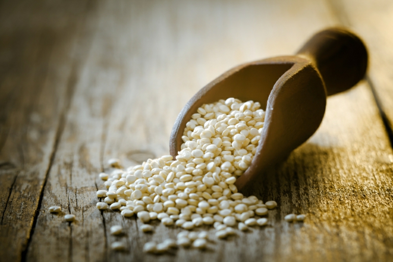 Lebensmittel die fett verbrennen Superfoods Quinoa gesunde Ernährung