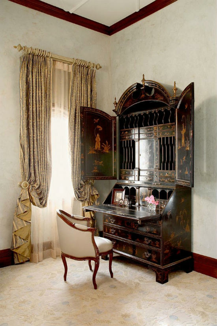 Schlafzimmer einrichten Einrichtungsbeispiele im viktorianischen Stil antike Möbel