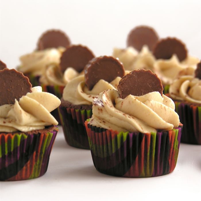 Cupcakes backen - 30 klassische Ideen für wunderschöne und leckere Muffins