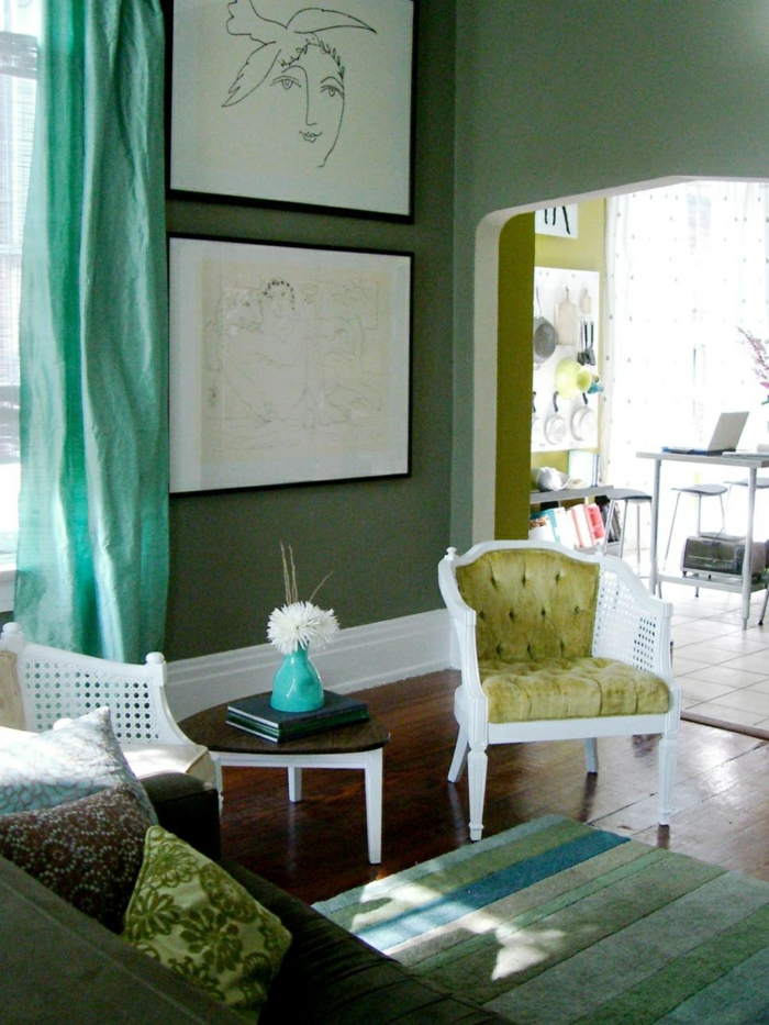 farbige wände grüne wandfarbe wohnzimmer einrichten