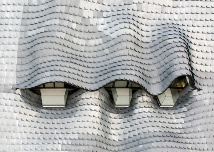 haus am meer kaufen drachendesign moderne architektur zinn dachverkleidung dachziegel