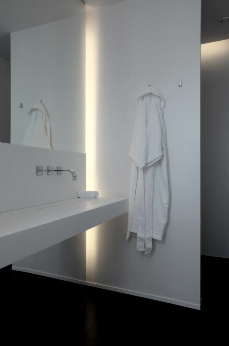 indirekte Beleuchtung Wand Badezimmer Gestaltungsideen