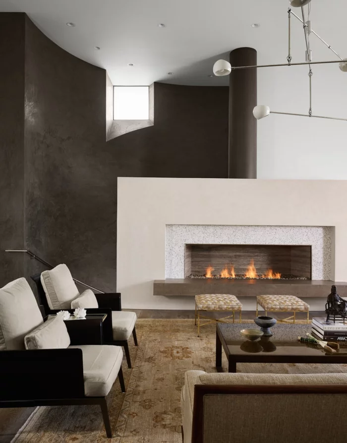 moderne feuerstellen wohnzimmer beige hocker teppich stilvolle wandgestaltung