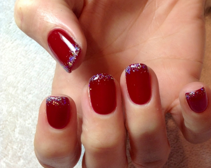 Nageldesigns In Rot 73 Inspirierende Ideen Fur Ihr Modernes Nageldesign