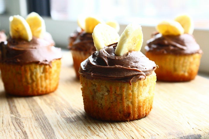 rezepte cupcakes schooladenkuchen bananen dekoideen