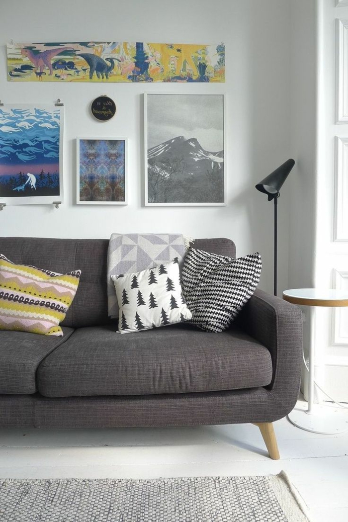 sofa grau dekokissen dekorieren wohnideen wohnzimmer
