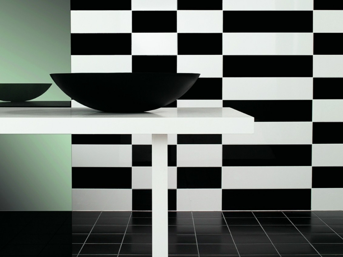 Muster in Schwarz-Weiß wandgestaltung mit Farbe einrichtungsbeispiele schwarz weiß wohnzimmer einrichten fototapete fragment geometrie