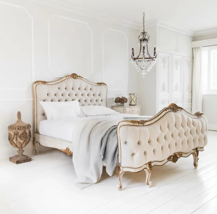 weißes schlafzimmer luxuriöses bett dekoideen schlafbereich