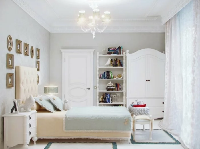 weißes schlafzimmer weiße möbel helle wandtapete teppiche