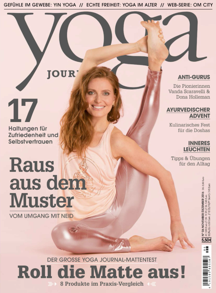 yoga journal zeitschrift asanas ayurveda selbstvertrauen zufriedenheit