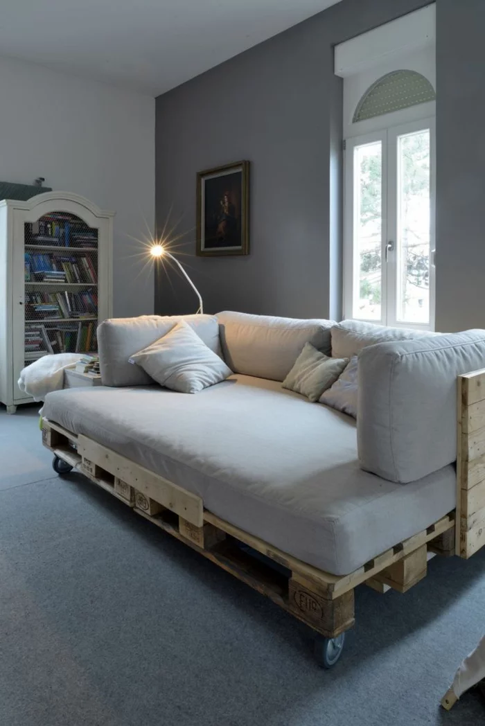 Bett aus paletten sofa aus paletten paletten bett möbel aus paletten kühl schlafzimmer ideen 