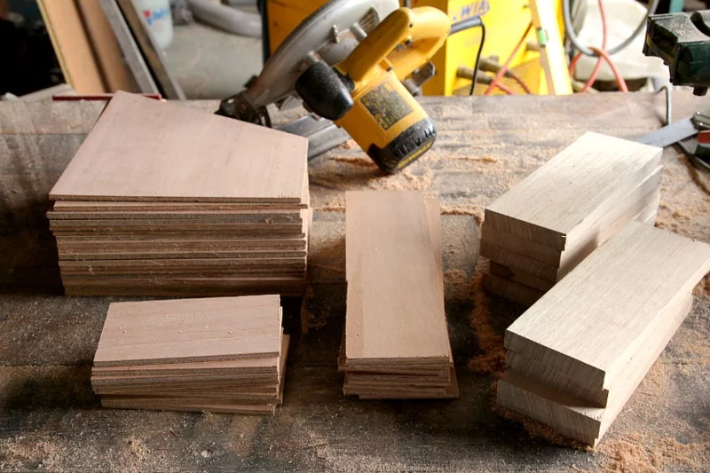 Büroaccessoires Stehsammler aus Holz selber bauen Materialien Holzplatten schneiden