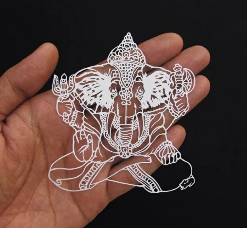 Parth Kothekar Kunst aus Papier indischer Elefant