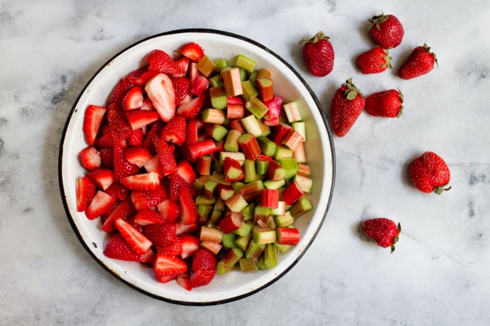 Rhabarber rezepte erdbeeren