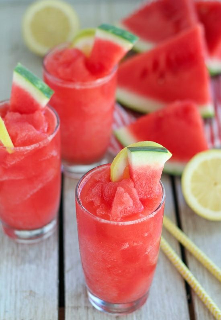 gesundes Essen Sommer Ideen Getränke Wassermelone