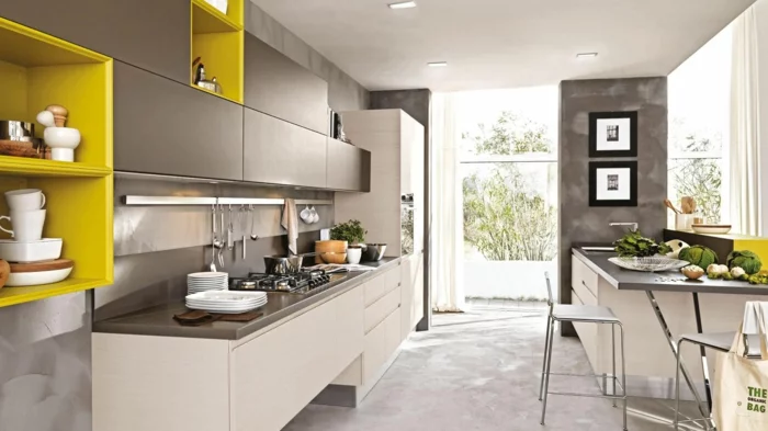 küchendesign küchenfenster dünne weiße gardinen modernes design minimalistisch
