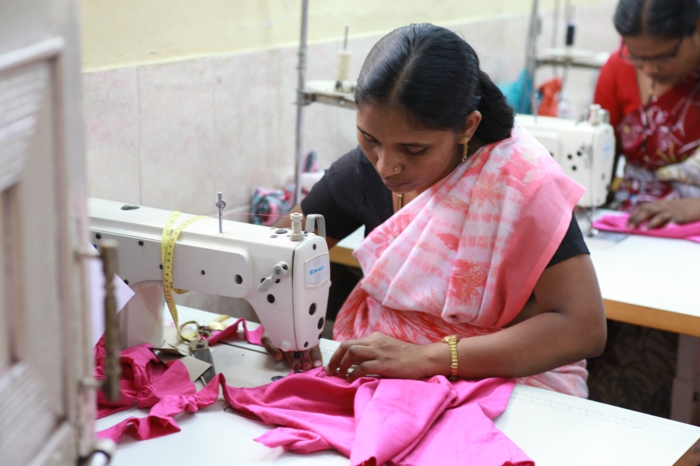 nachhaltige mode fair trade bio kleidung fairer handel textilien kleider nähen