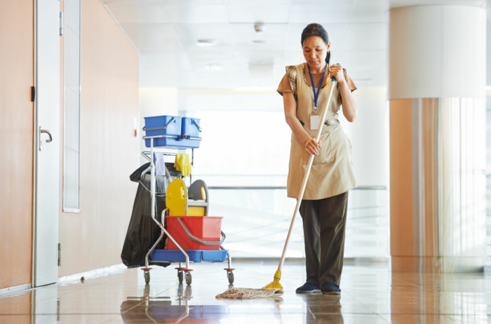 reinigungsdienst öffentliche einrichtungen putzen boden reinigen