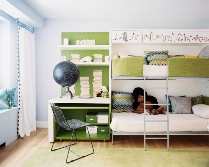 wohnideen kinderzimmer hochbett fensterbank ideen gardinen hellgrüner teppich