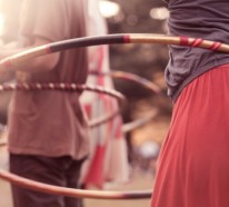Abnehmen mit Hula Hoop – Tipps und Basic-Übungen