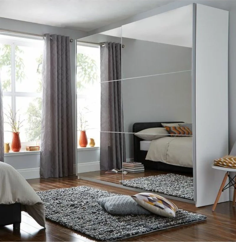 Kleiderschrank mit Schiebetüren Spiegeltüren Schlafzimmer Möbel
