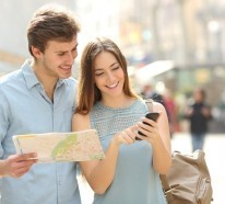 Reisepakete und WLAN – das Smartphone günstig im Urlaub nutzen