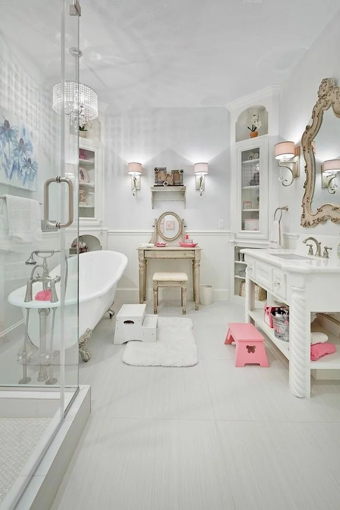 badezimmer shabby chic badeinrichtung weiß rosa akzente duschkabine