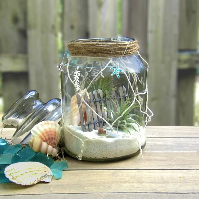 DIY Ideen mit Einmachgläsern - sommerliche Dekoidee mit Terrarium aus Einmachglas