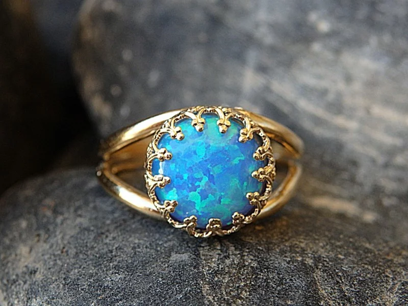 passende Edelsteine Sternzeichen Krebs Opal Ring