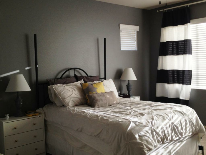 schlafzimmer grau graue wände gardinen streifen