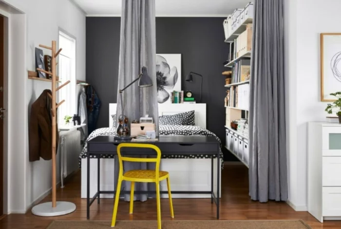 wohnideen schlafzimmer kleines schlafzimmer einrichten grau gelber stuhl